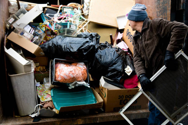 Best Yard Waste Removal  in Buchanan, MI